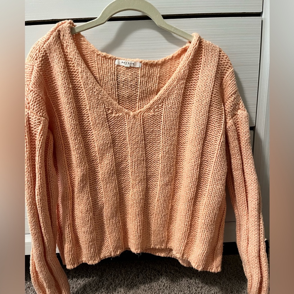 Cropped Pacsun Sweater
